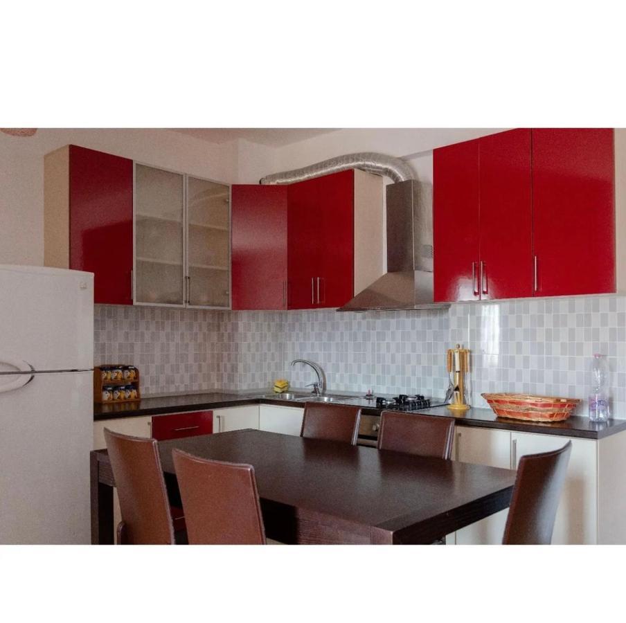 Апартаменты Agaraj Apartament Орикум Экстерьер фото
